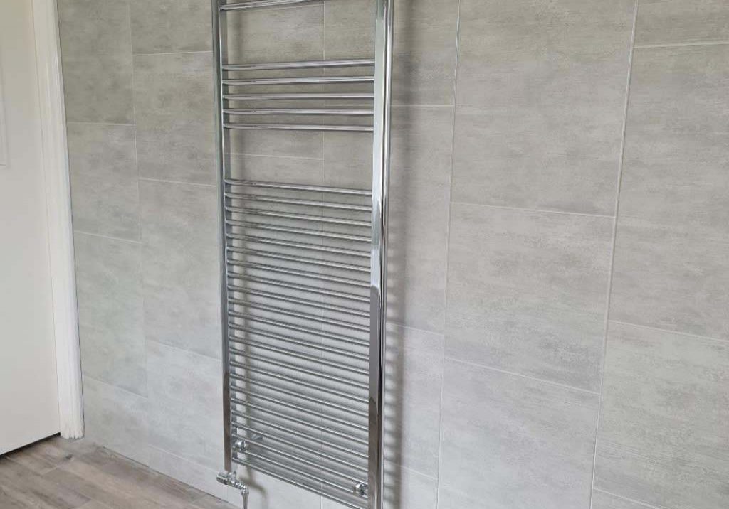 Bathroom radiator installation
